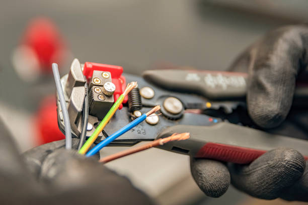 Best Circuit Breaker Repair  in Marengo, IL